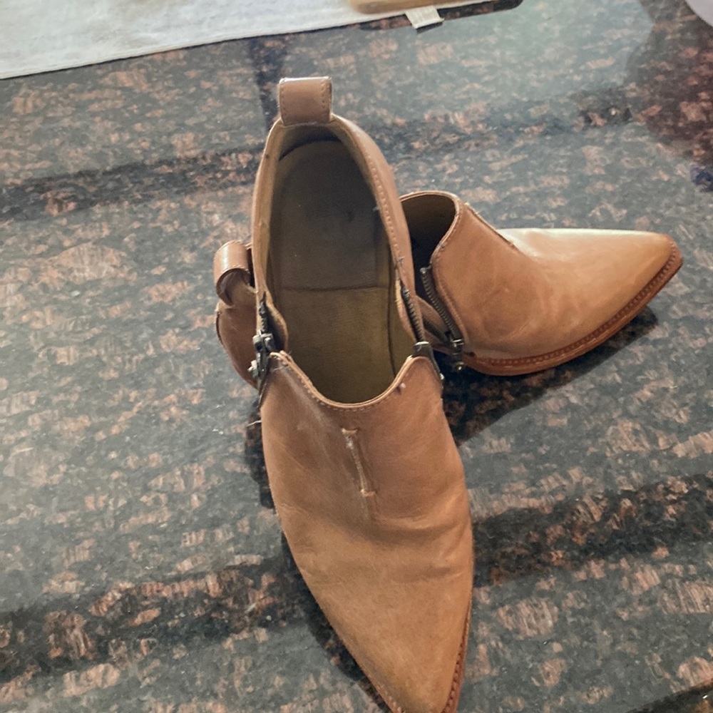 Frye short boots